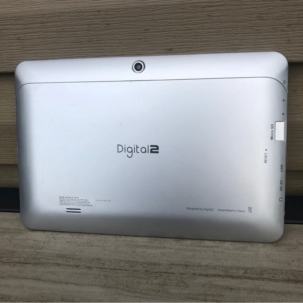 Digital2 10” Pad Platinum Android QuadCore Silver Tablet Model D2-1061G-MS FPOR